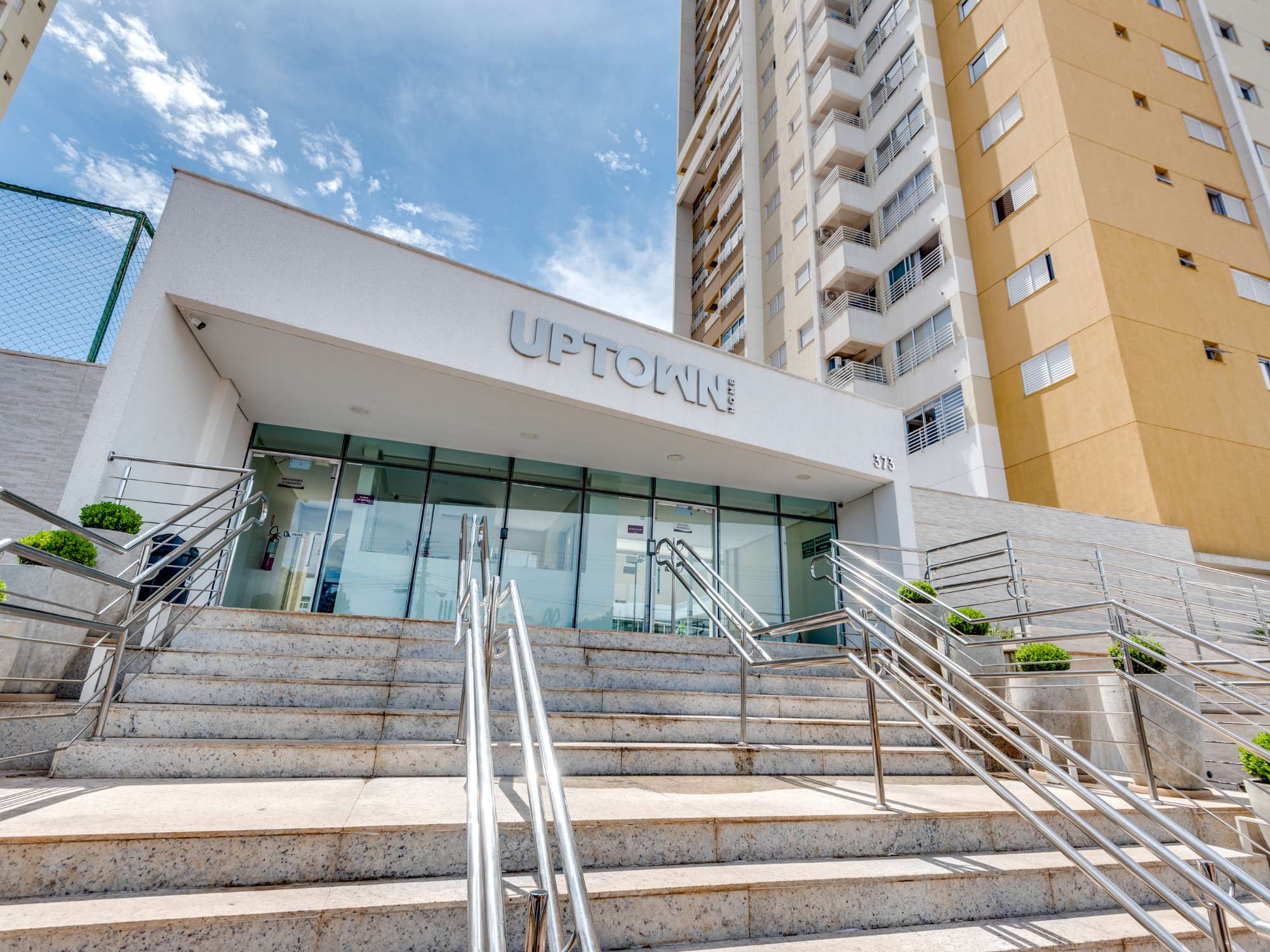 UPTWON Home_WV Maldi (1)